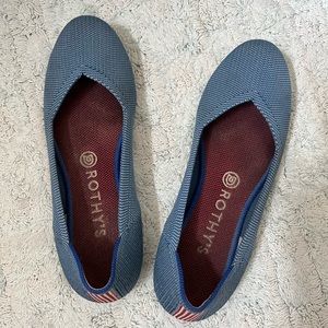 Rothy’s size 8 blue flats